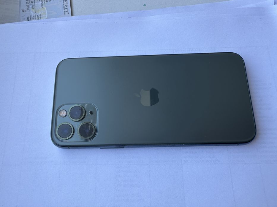 Продам 11 про 256 гб