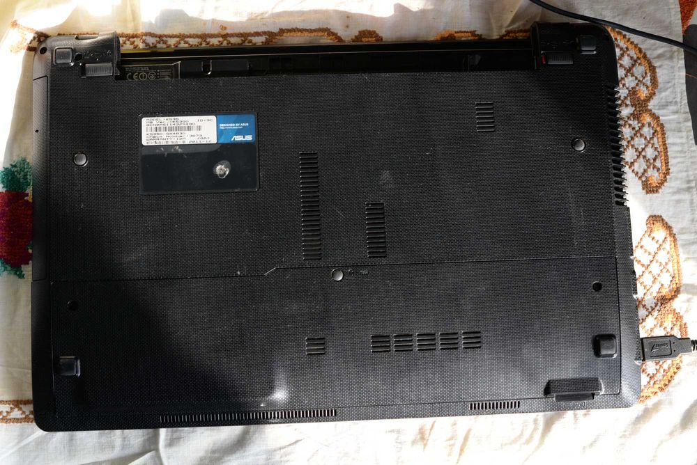 Ноутбук Asus K53S 15,6 Intel i3-2350М 8 RAM,SSD+ HDD,Windows 10