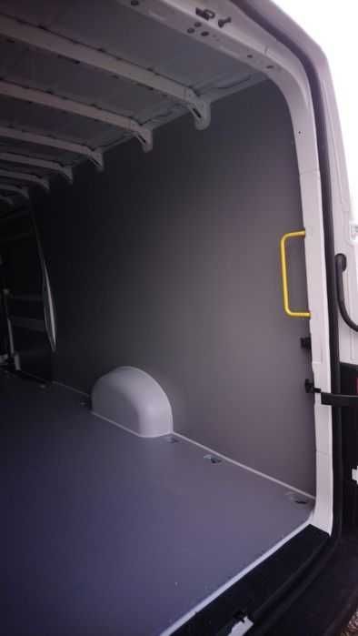 Vw Crafter L4H2 Zabudowa busa Premium KNAUTECH