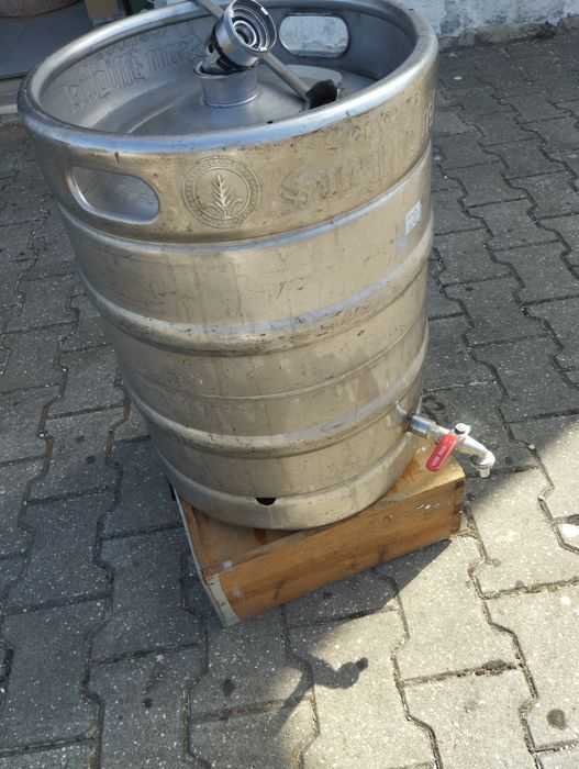 Cuba inox 50 litros com torneira e chave de aperto em aço inoxidável