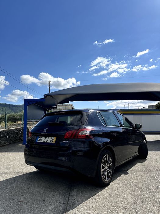 Peugeot E-Hdi Allure FULL EXTRAS