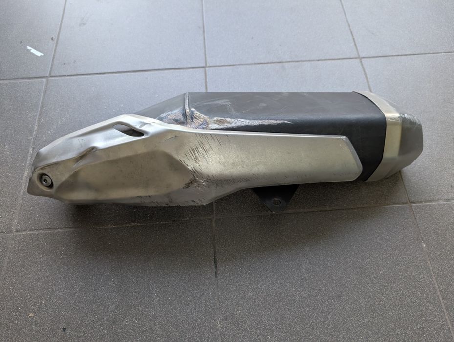 Wydech tłumik Honda CB 750 Hornet  OEM 2023-2026