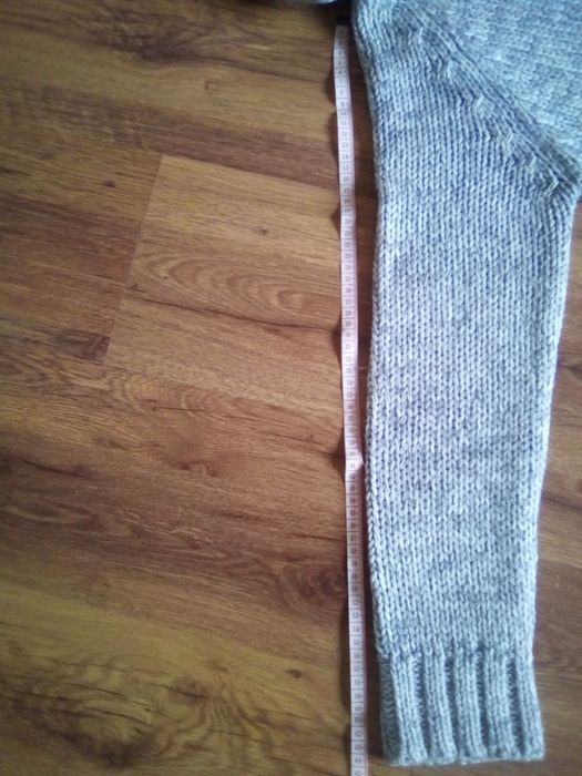 Кардиган жіночий.