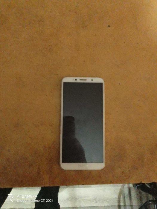 Телефон Honor 7A