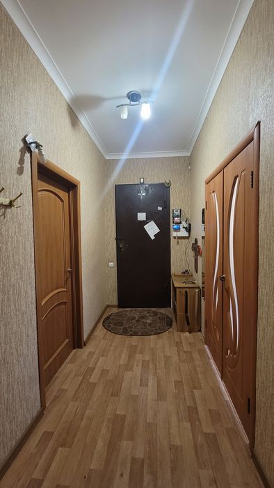 Продам 4х кімнатну квартиру.  Центр міста.