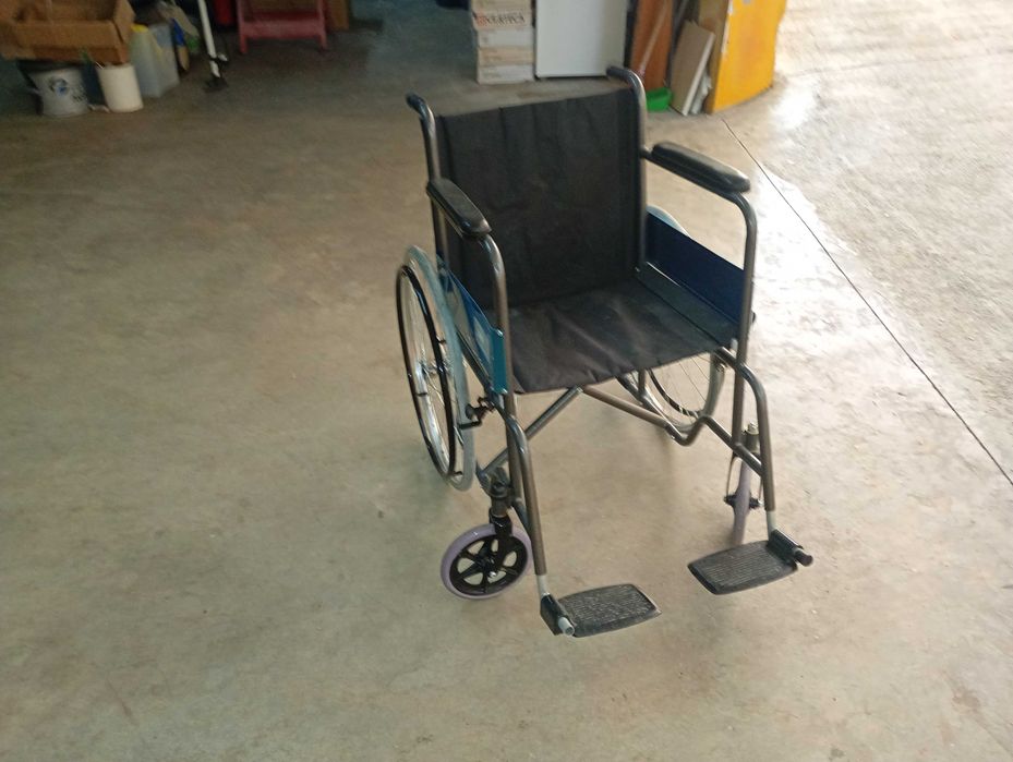 Cadeira rodas como novo