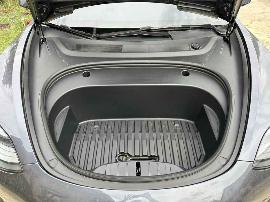 Tesla Model 3  36000км пробіг