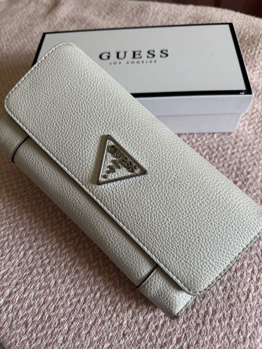 Carteira Guess oficial