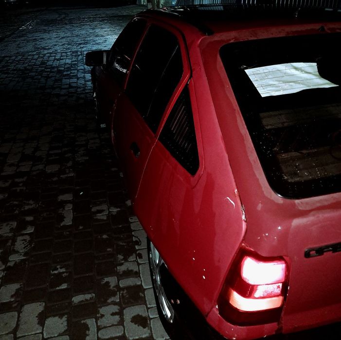 Продам авто Опель Кадет 1.6