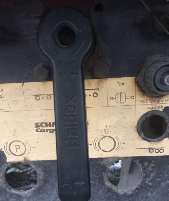 Воздушные краны  Wabco и Haldex.