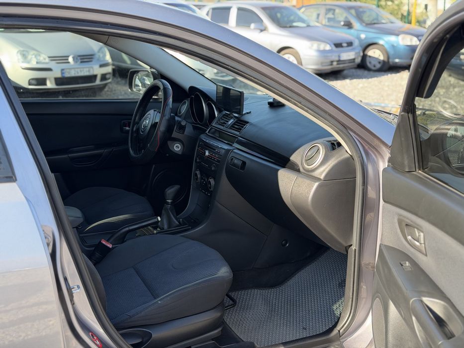 Mazda 3 1.6 Бензин