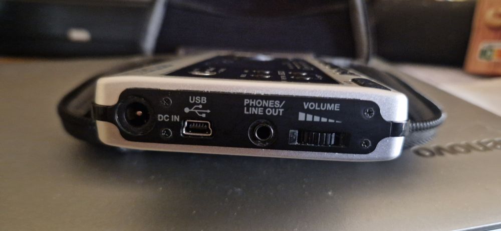 Boss BR-80, 8-track multirecorder