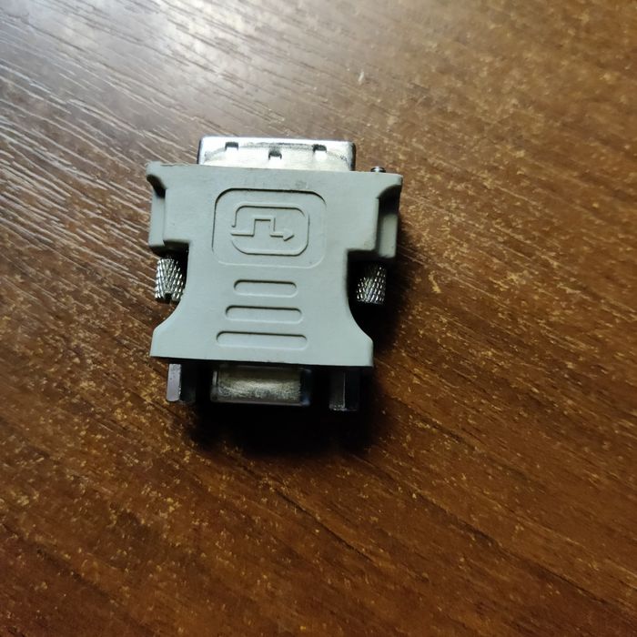 Переходник с VGA на DVI