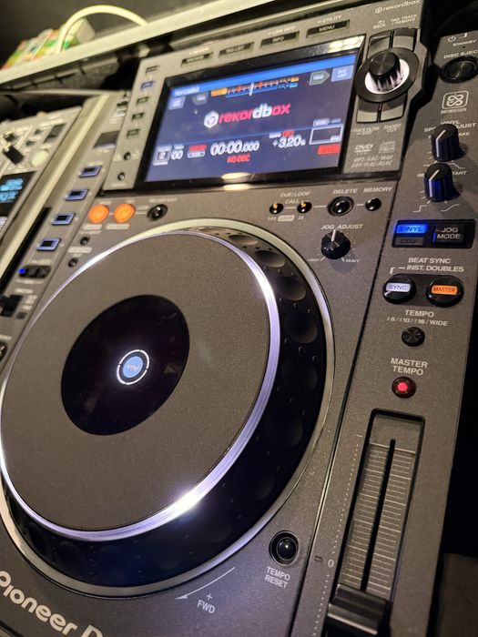 Cdj 2000 nexus 2 . 2 sztuki