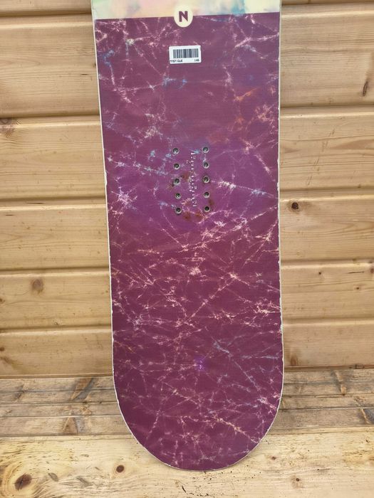 Deska snowboardowa Nitro Mystique 146 cm + wiązania (A73)