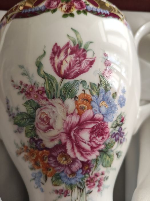 Bule com prato porcelana Limoges com estojo, impecável