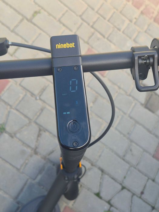 електросамокат Segway-Ninebot MAX G2 D 2025 рік