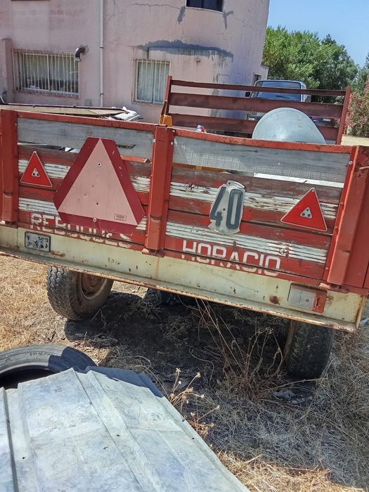 Atrelado para trator