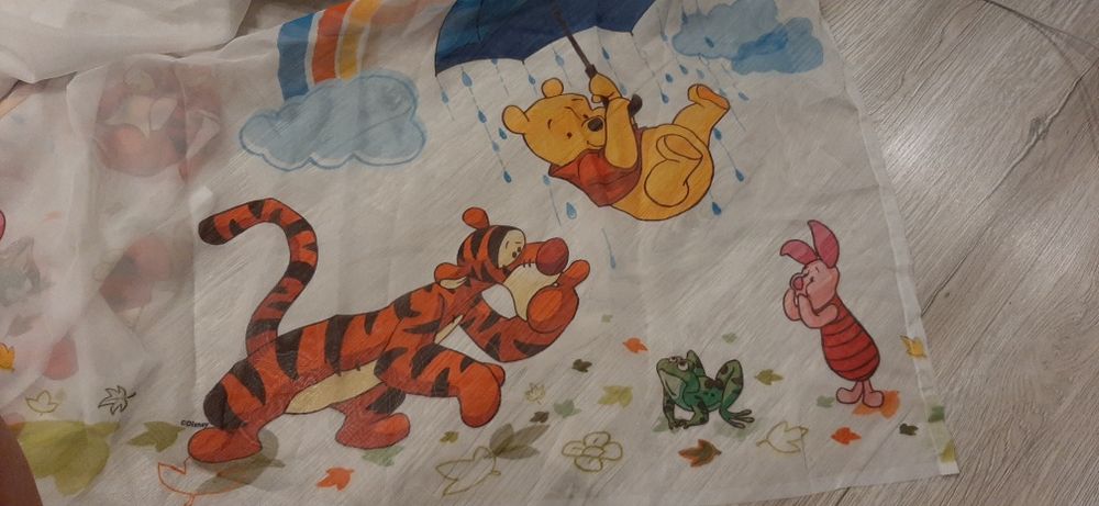 Firanka z motywem Kubuś puchatek