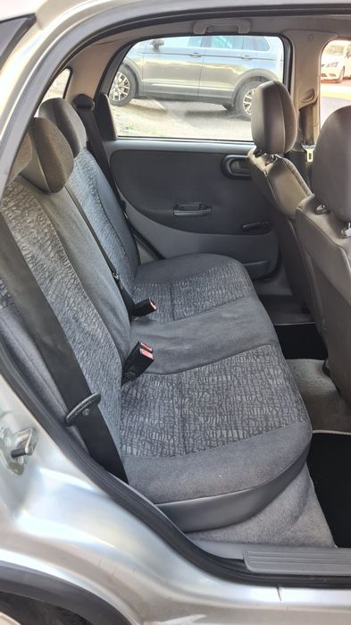Opel Corsa — fotografia 5
