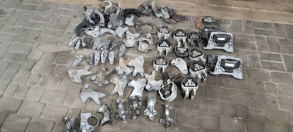 Подушка двигуна кронштейн КПП кріплення ford fusion edge escape kuga