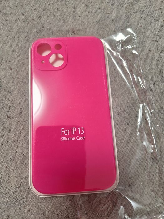Etui  do iPhone  13.