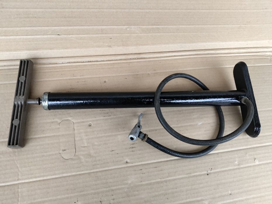 Насос для коліс. .