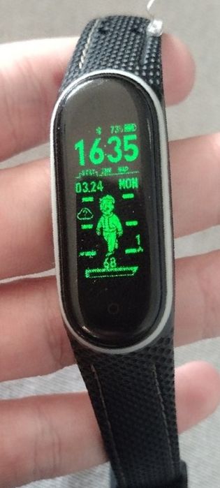 SmartBand Mi5 w stanie idealnym