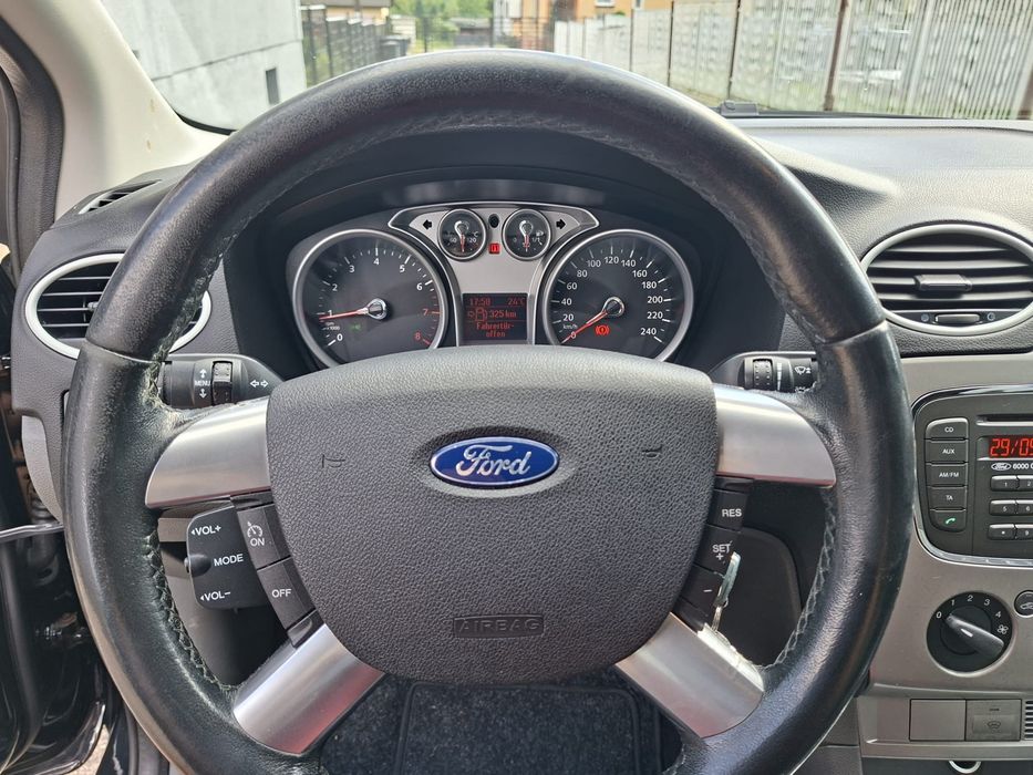Ford Focus 1.6 benzyna MK2 lift 2011r