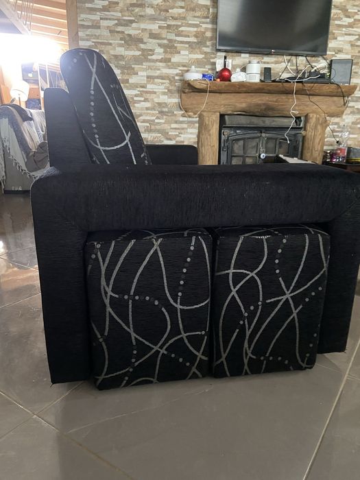 Sofá de 3 lugares em bom estado