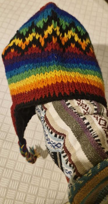 Gorro com fio de Lã (Novos)