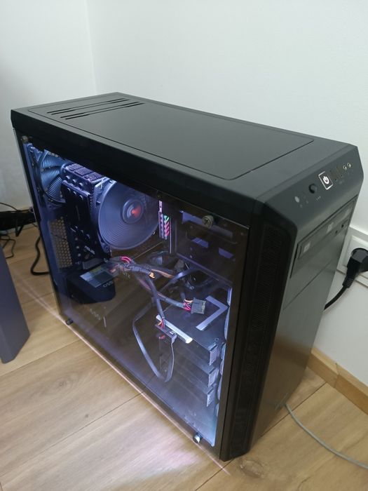 Komputer stacjonarny