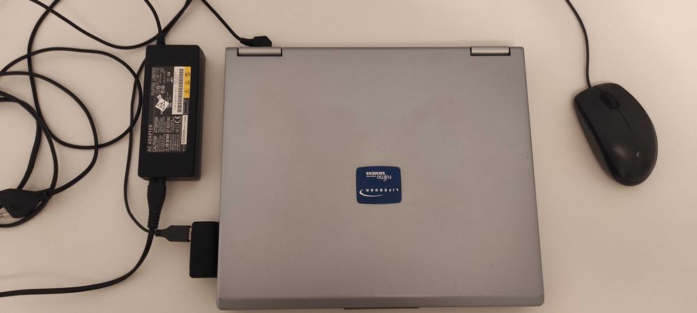 laptop Fujitsu-Siemens LifeBook E-series