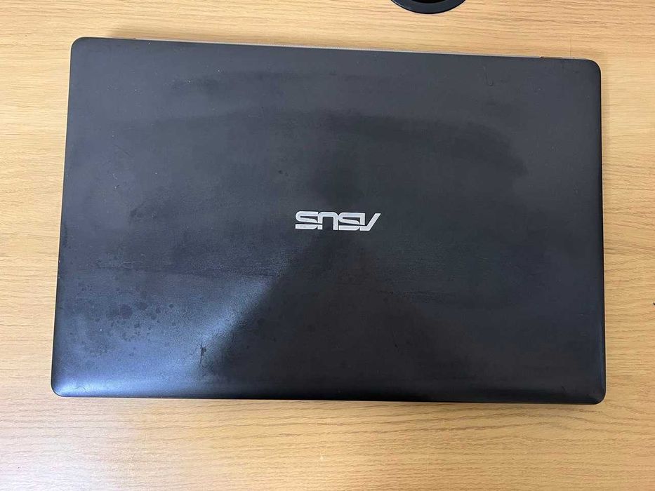 Asus X550L intel core i5-4200U 4Gb HDD700Gb АРТЕФАКТИ на ЕКРАНІ