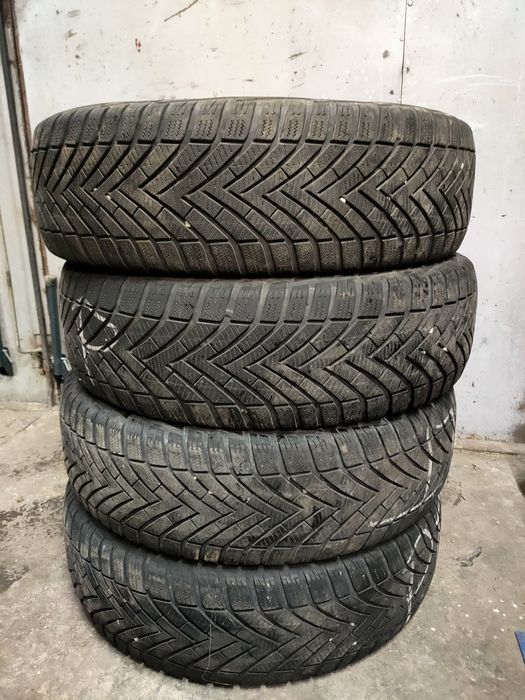 Opony zimowe Vredestein Wintrac 215/65 r16