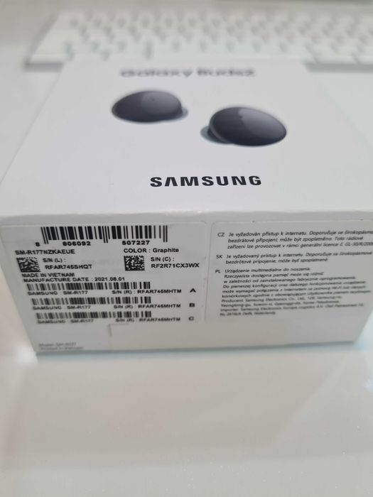 Słuchawki bezprzewodowe - Samsung Galaxy Buds2, Czarne, NOWE