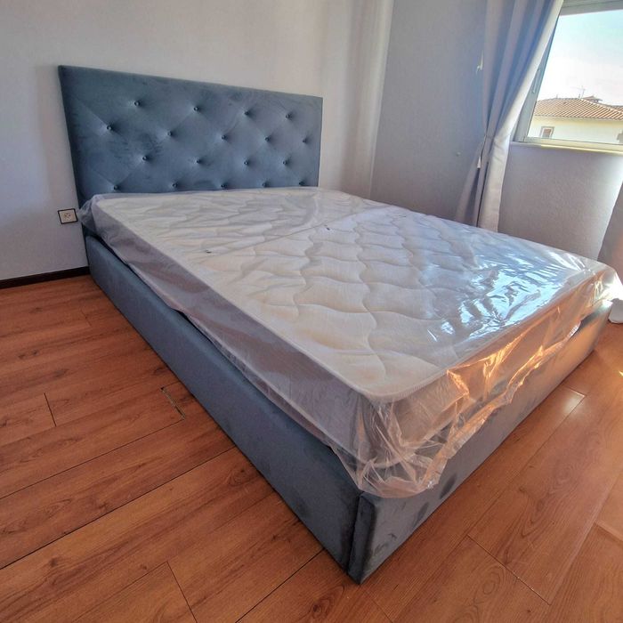 Camas de Casal Estofadas de Luxo 199€ Disp. em Várias Cores! 190x140m!