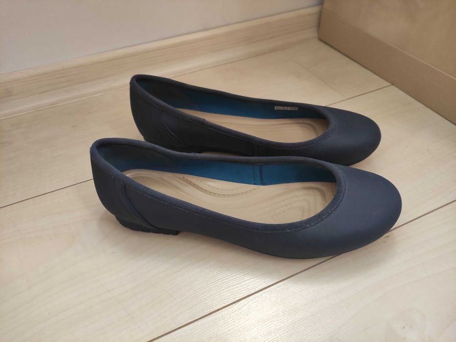 Damskie baleriny Crocs Marin Colorlite Flat W Black r. W9 25,5 cm jak nowe