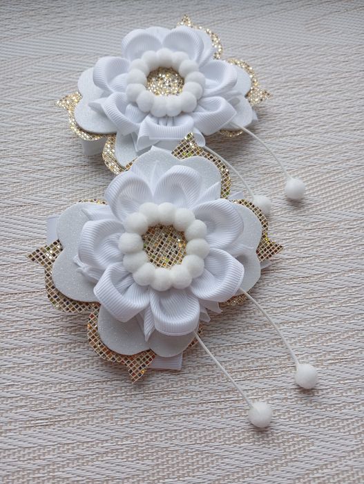 Прикраси для волосся