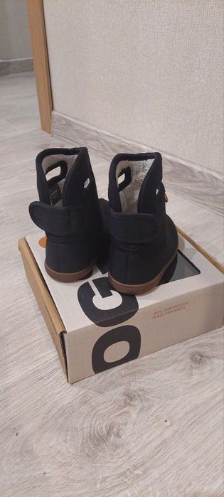 Продам дитяче взуття