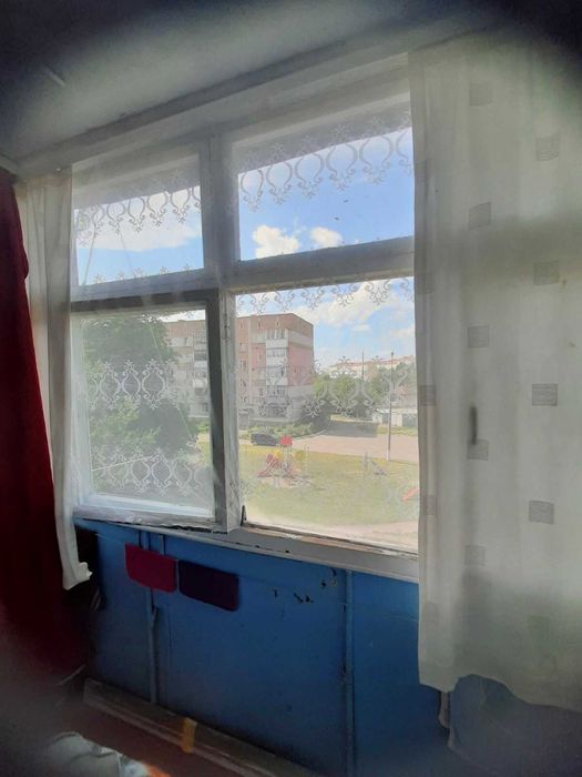 Продам 3 к.квартиру,в центрі міста,вул.Коновальця,буд.4