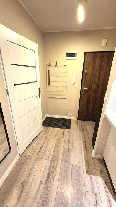 Przytulna kawalerka 30 m² z ogródkiem - Os. Cztery Pory Roku