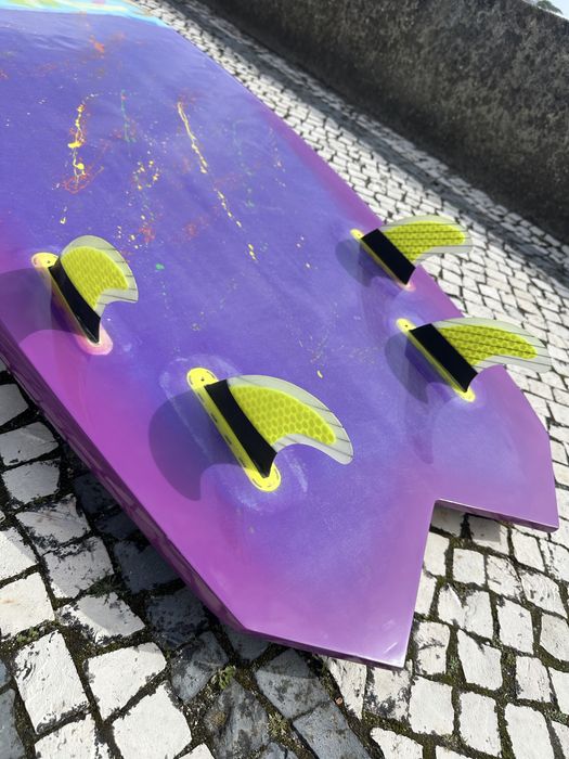 SUP Paddle 7'10 x 29' +ou- 134 litros
