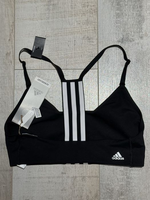 adidas чорний топ
