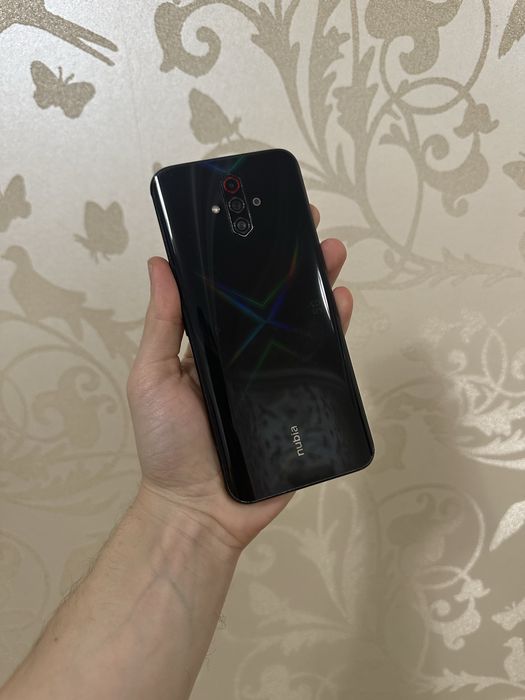 Nubia Play 5G 8/128 GB Dual-SIM!