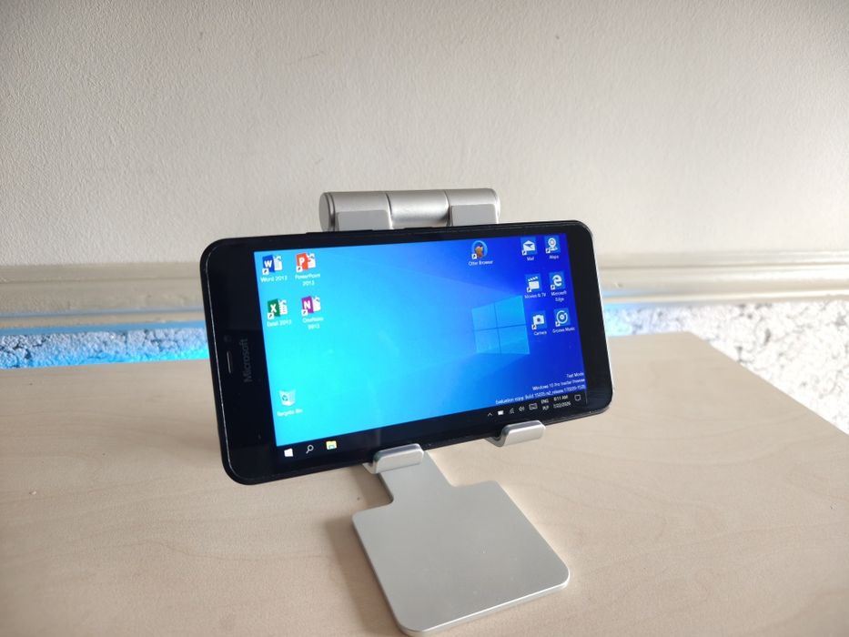 Microsoft Lumia 640XL 8GB Windows 10 Projekt Lumia WoA32