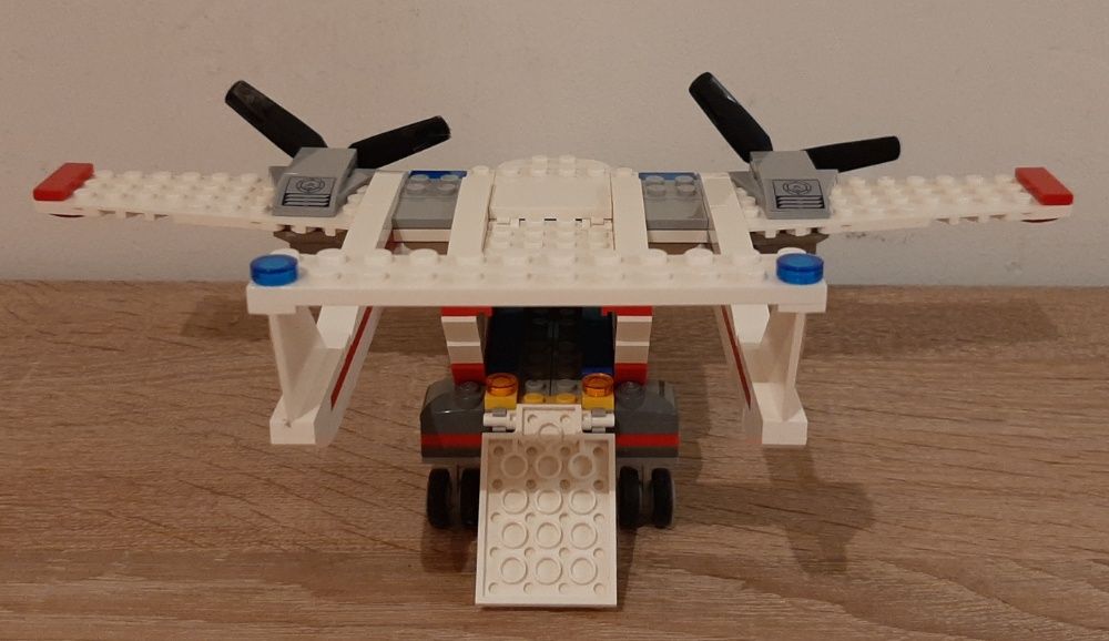 samolot ratowniczy lego city