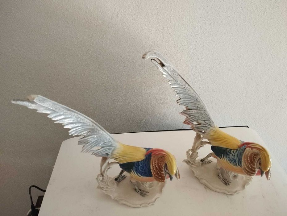 Casal de Faisões Dourados em porcelana alemã Karl Ens