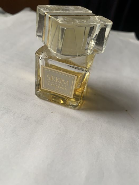 Духи Франция  в слюде и б у