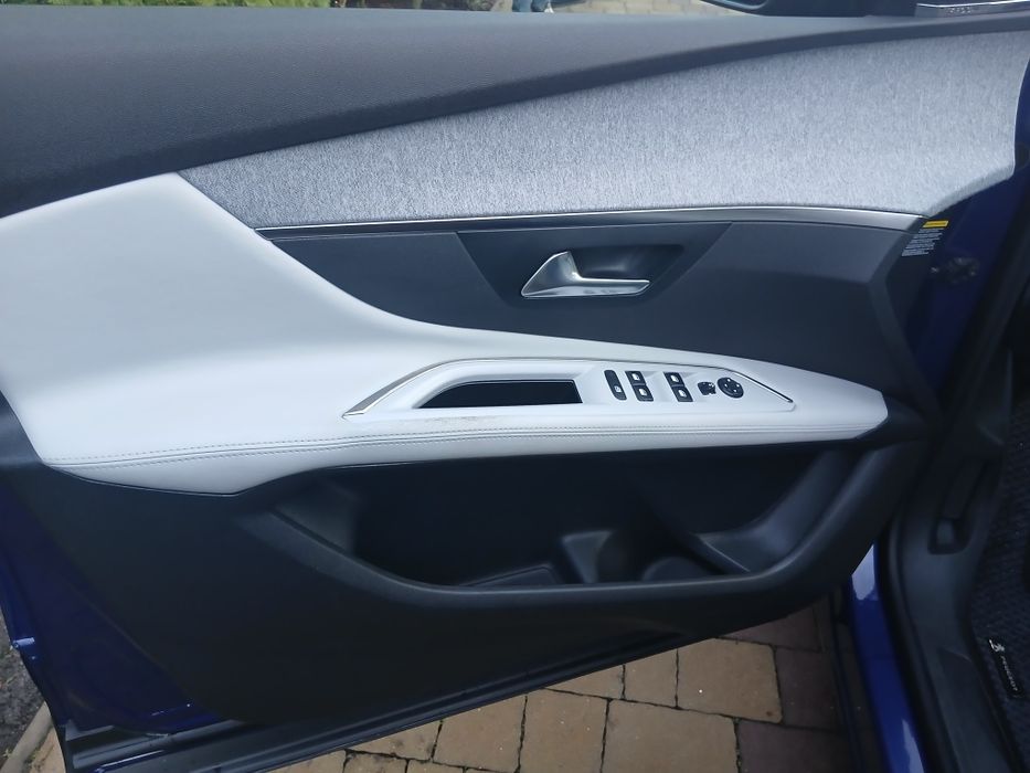 Авто в хорошому станні